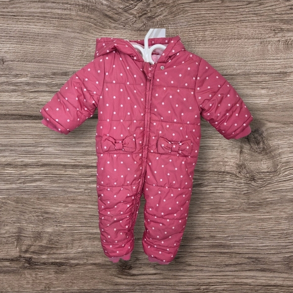 ⭐️The Children's Place Pink and White Snowsuit One Piece  12- 18 Months - Picture 1 of 6